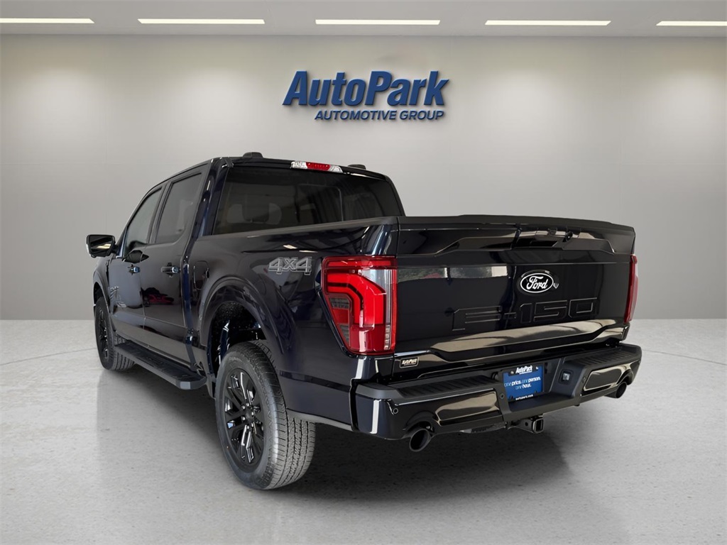 2025 Ford F-150 Lariat photo 3