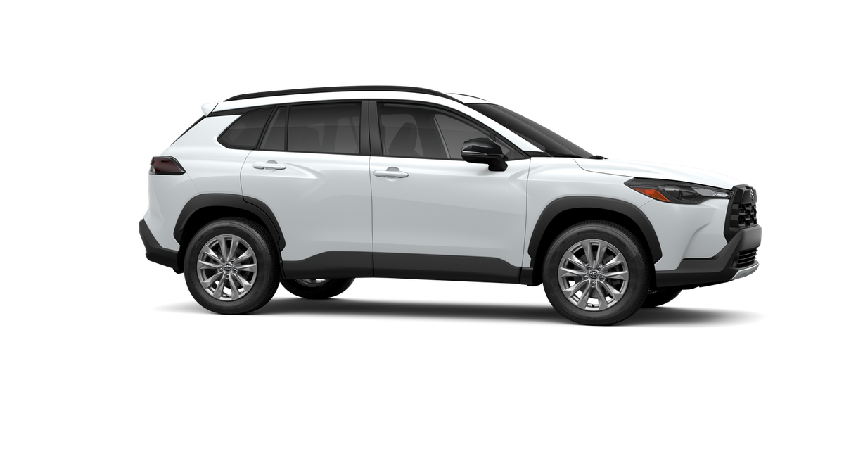2026 Toyota Corolla Cross LE photo 40