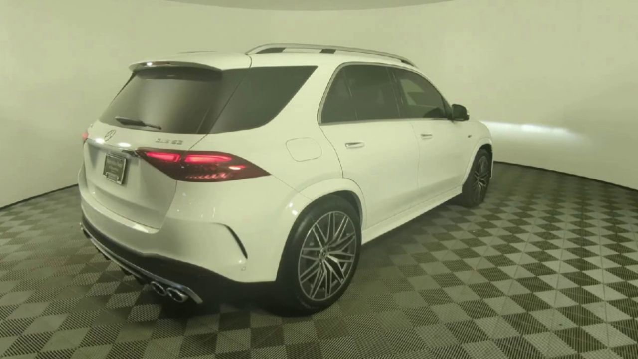 2026 Mercedes Benz GLE AMG 53 4MATIC photo 33