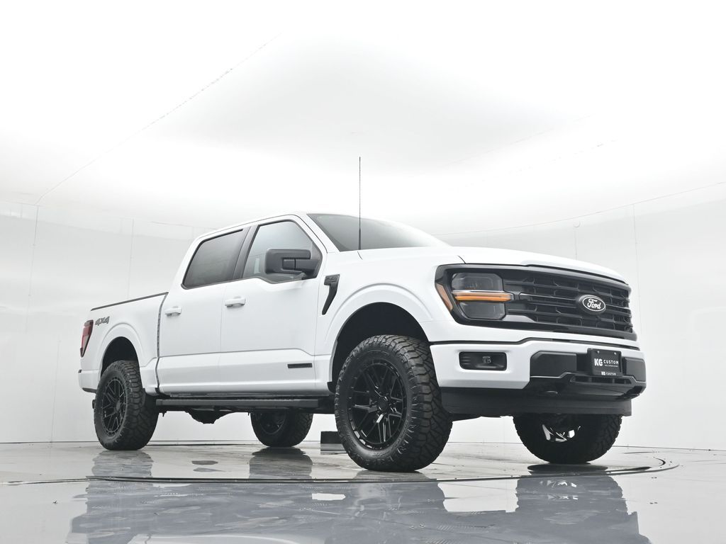 2025 Ford F-150 XLT photo 44