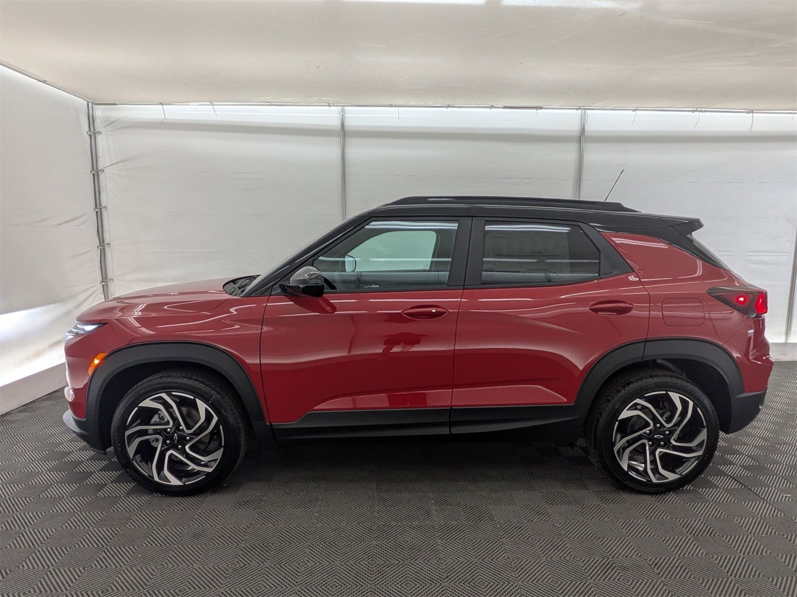 2026 Chevrolet Trailblazer RS photo 3
