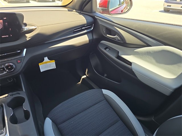 2025 Buick Envista Preferred photo 13