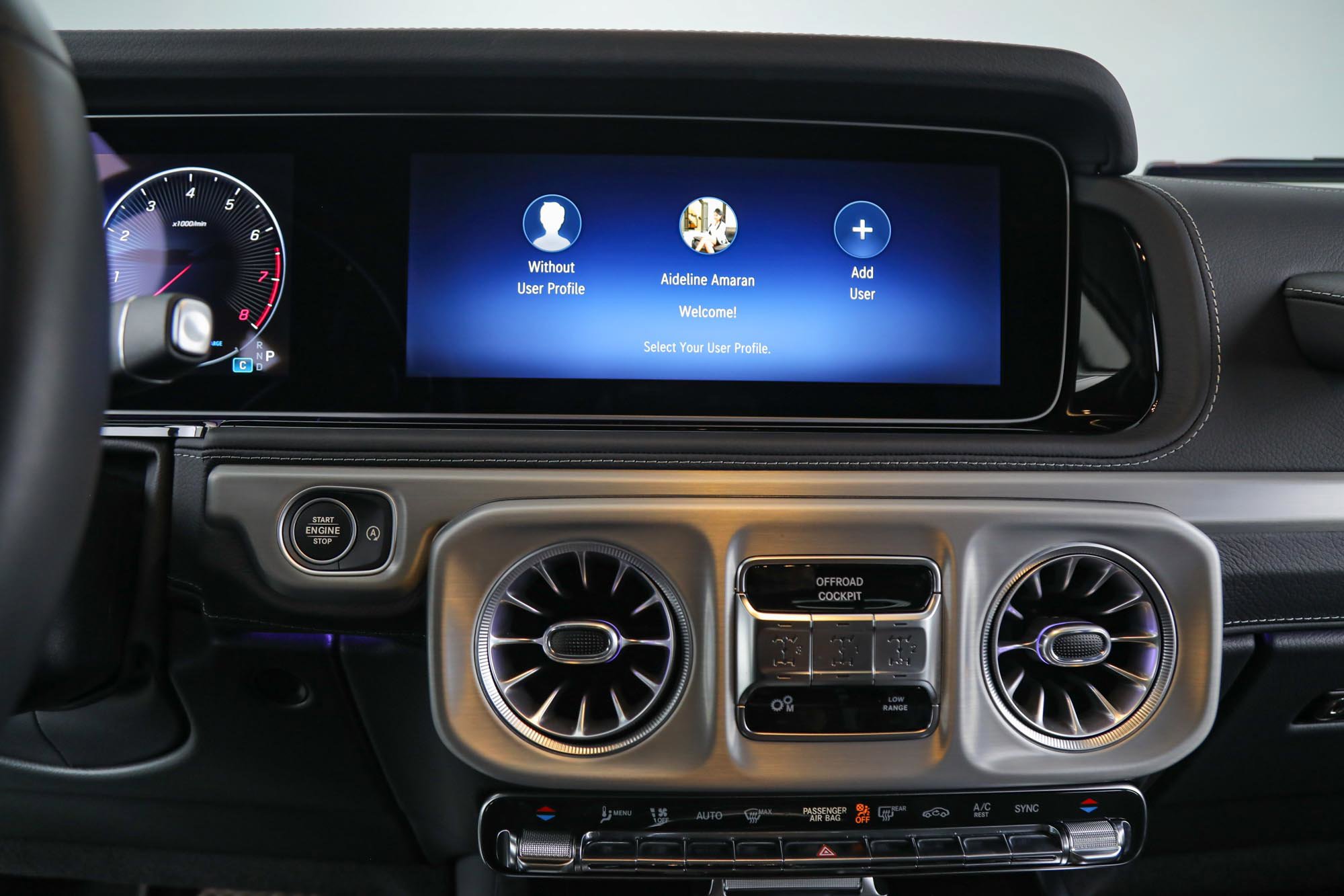 2025 Mercedes Benz G 550 photo 16