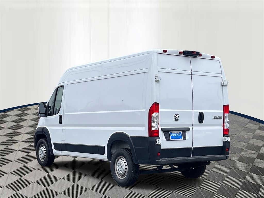 2024 Ram ProMaster 1500 Tradesman High Roof photo 3