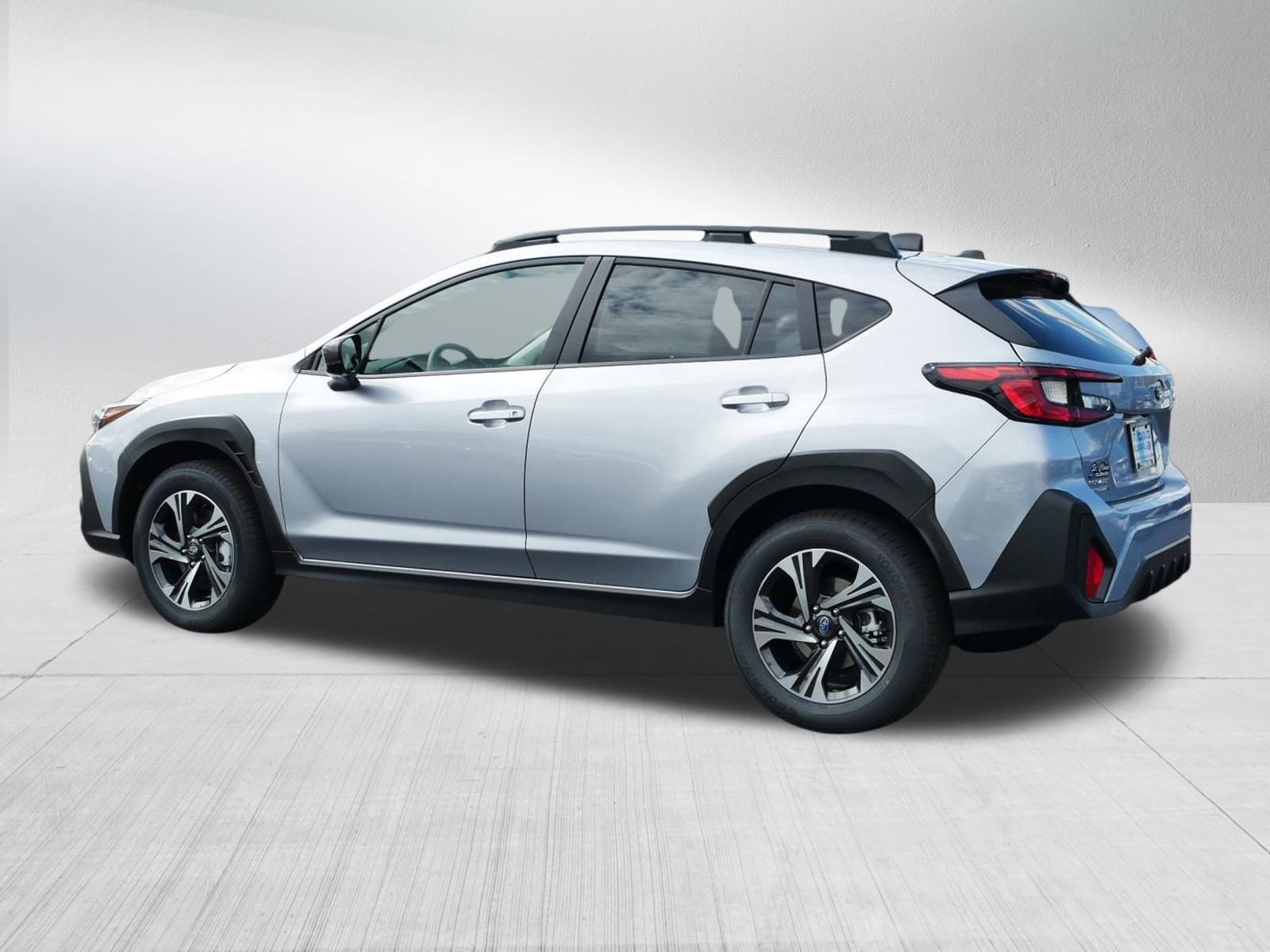 2025 Subaru Crosstrek Premium photo 3