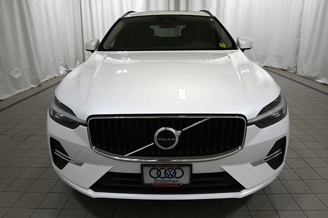 2022 Volvo XC60 B5 Momentum photo 15