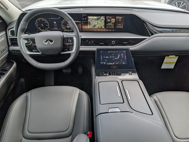 2025 Infiniti QX80 Pure photo 11