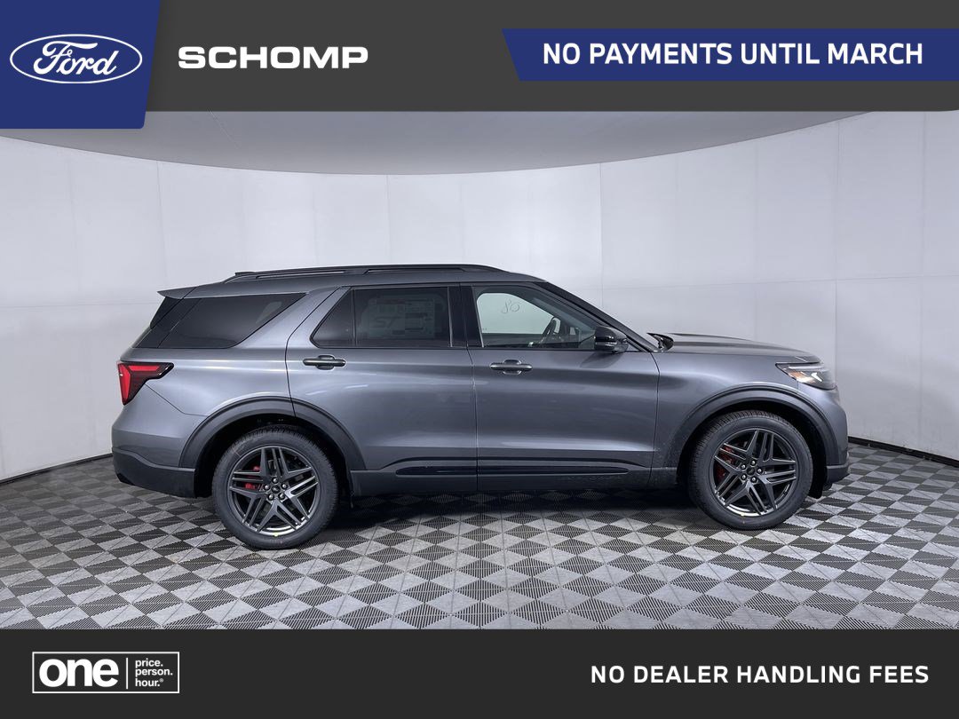 2026 Ford Explorer ST's photo