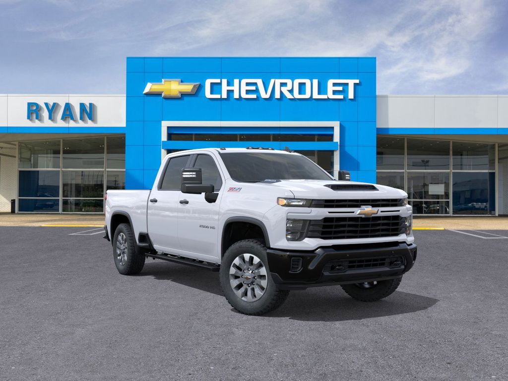 2026 Chevrolet Silverado 2500HD Custom's photo
