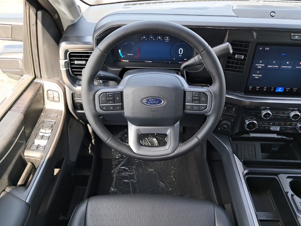 2025 Ford F-350 Lariat photo 14