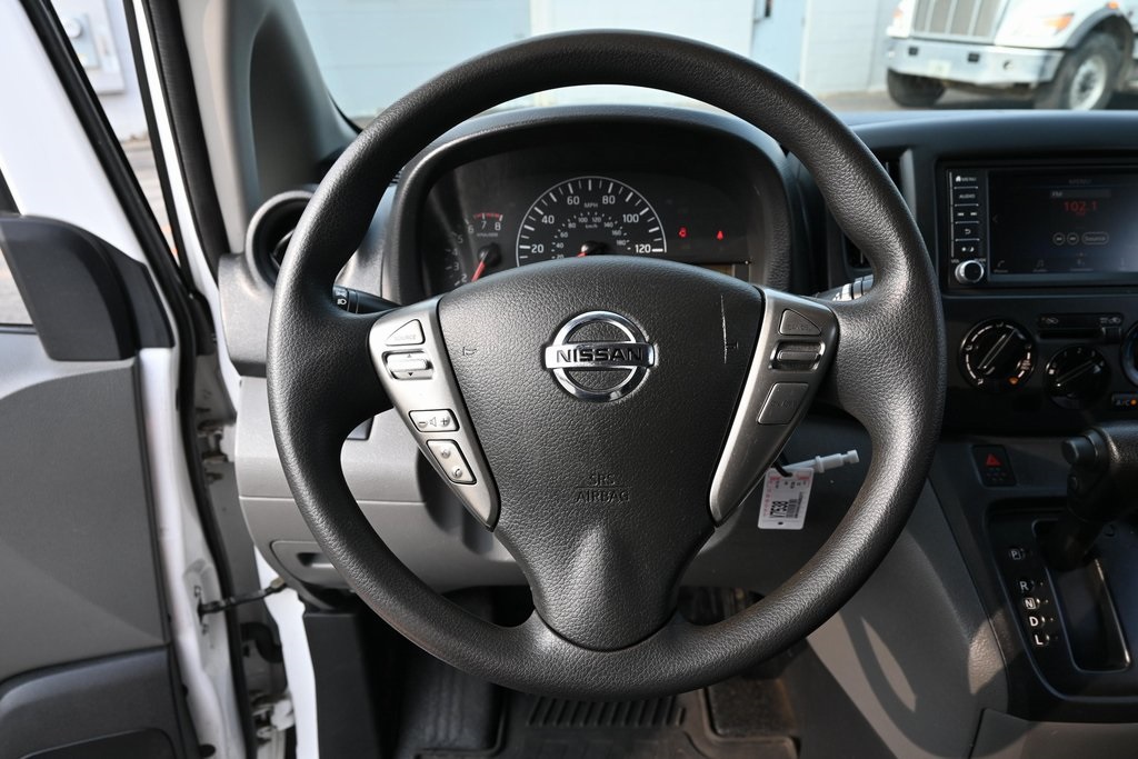 2021 Nissan NV200 S photo 21