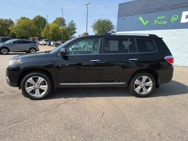 2013 Toyota Highlander Base Hybrid photo 2