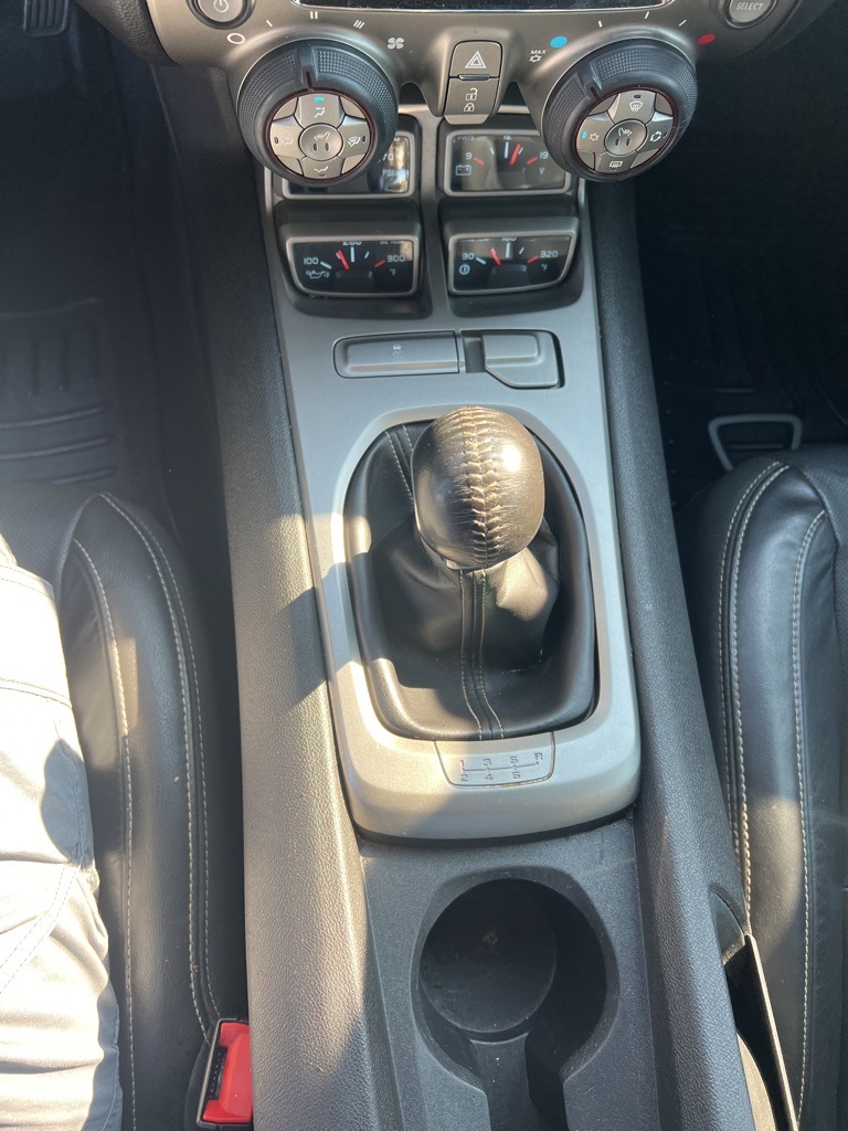 2011 Chevrolet Camaro 2SS photo 12