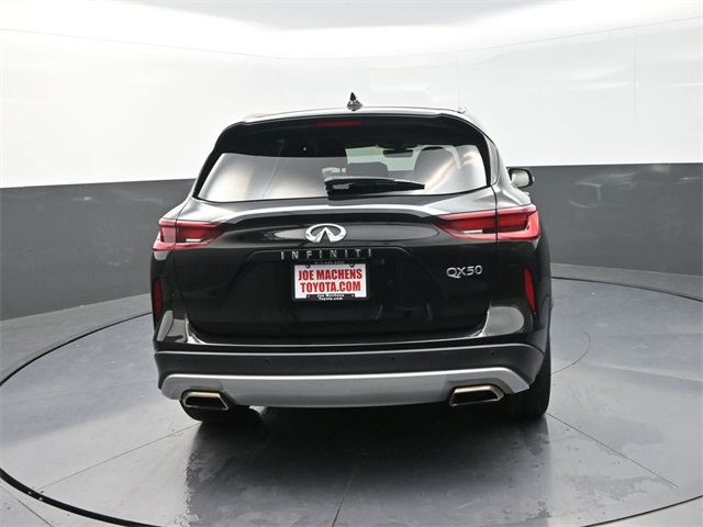 2024 Infiniti QX50 Luxe photo 6
