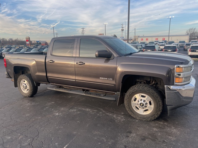 2015 Chevrolet Silverado 2500HD LT's photo