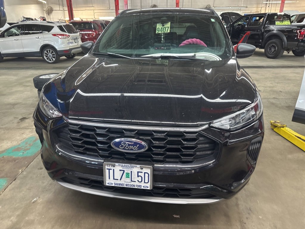 Used 2023 Ford Escape ST-Line with VIN 1FMCU9MN9PUA08866 for sale in Kansas City