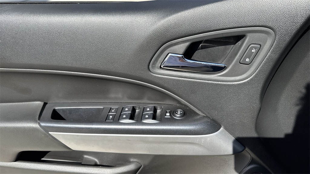 2020 Chevrolet Colorado LT photo 40