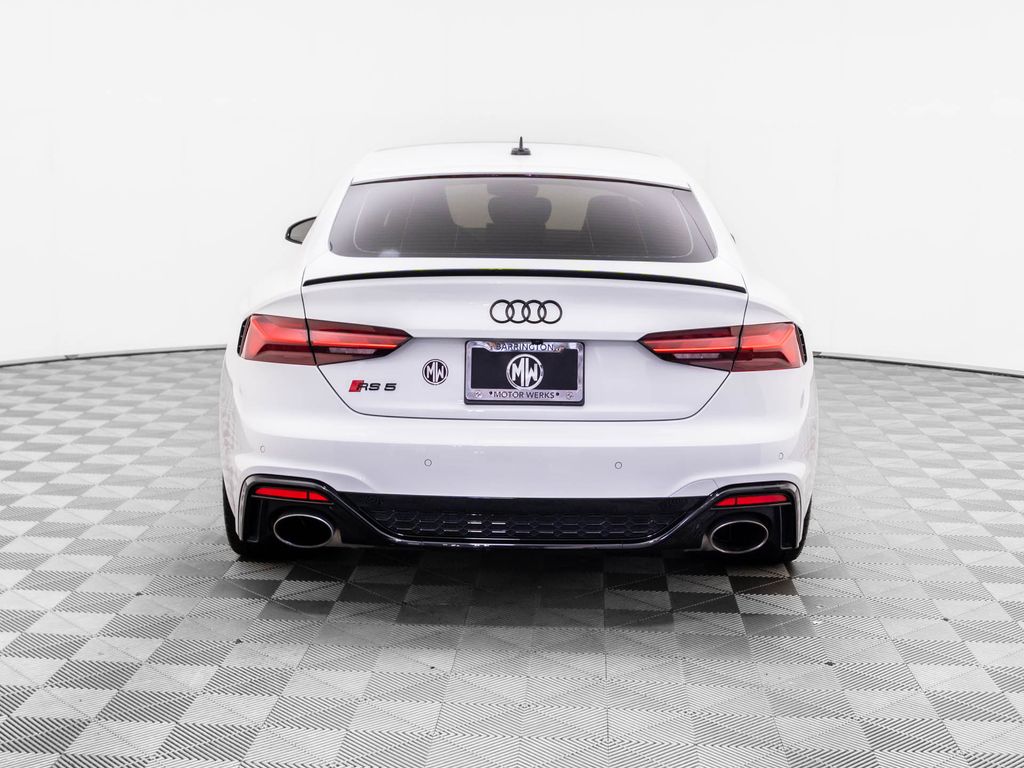 2024 Audi RS 5 photo 4