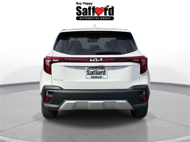 2026 Kia Seltos LX photo 3