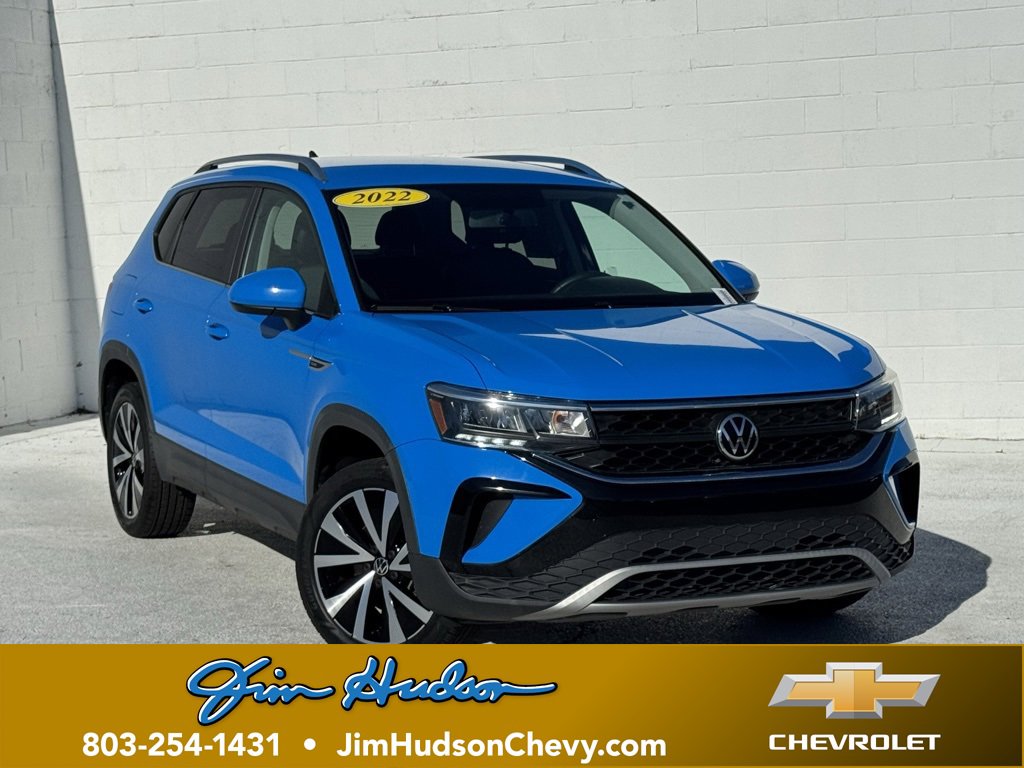 2022 Volkswagen Taos SE's photo