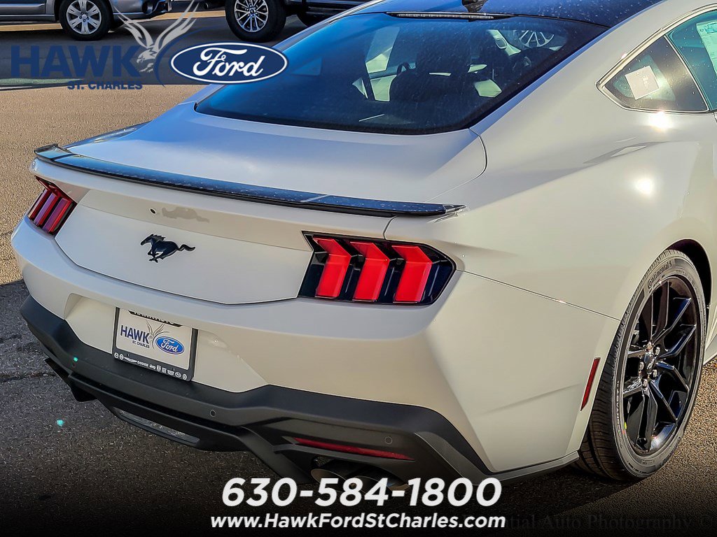 2026 FORD MUSTANG - Image 5