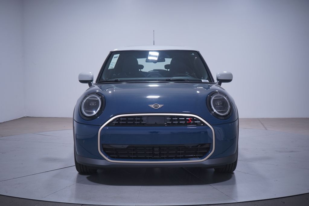 2025 Mini Cooper 2 Door Hardtop Signature photo 4
