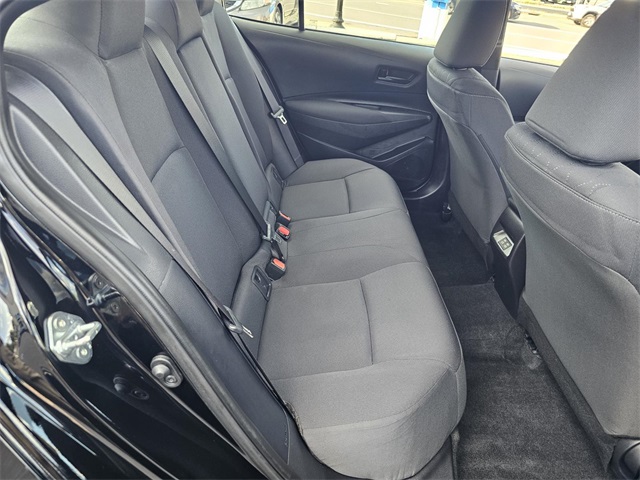 2025 Toyota Corolla LE photo 10