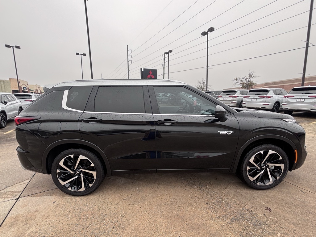 2024 Mitsubishi Outlander PHEV Platinum photo 8