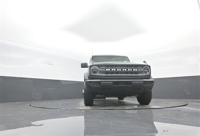 2025 Ford Bronco Base photo 19