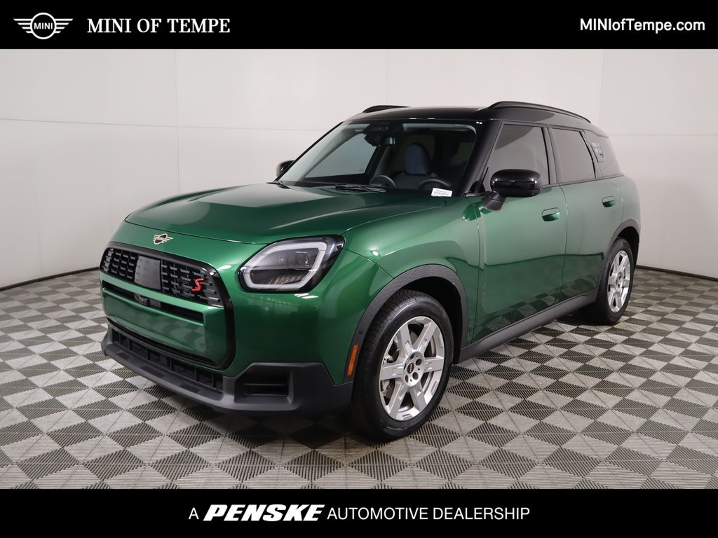 2025 MINI Countryman S's photo