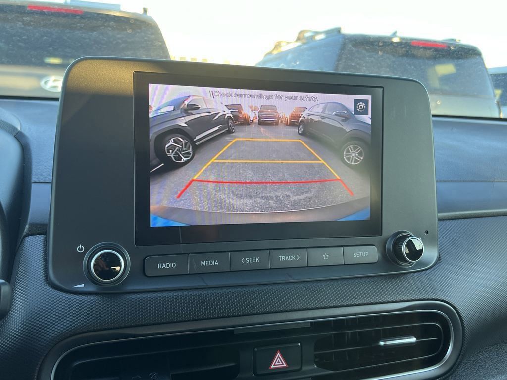 2023 Hyundai Kona SEL photo 17