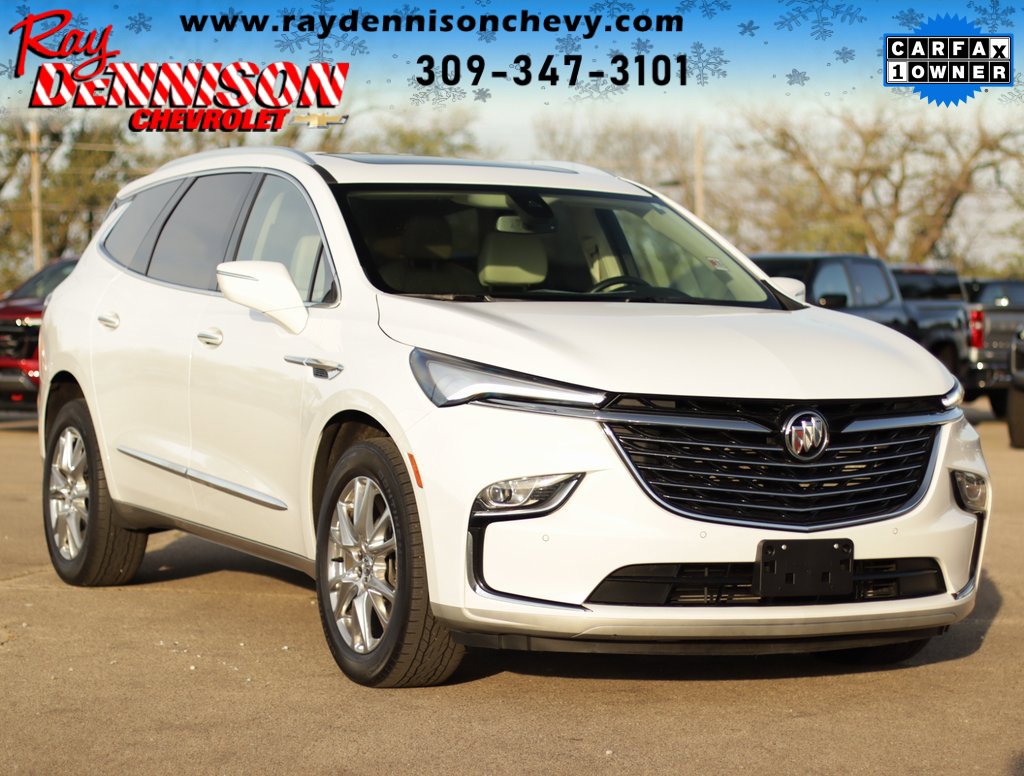 2023 Buick Enclave Essence's photo