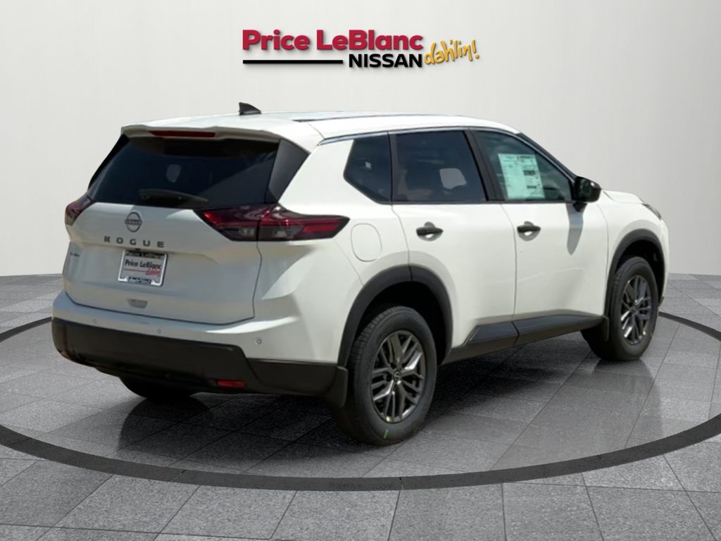 2026 Nissan Rogue S photo 16