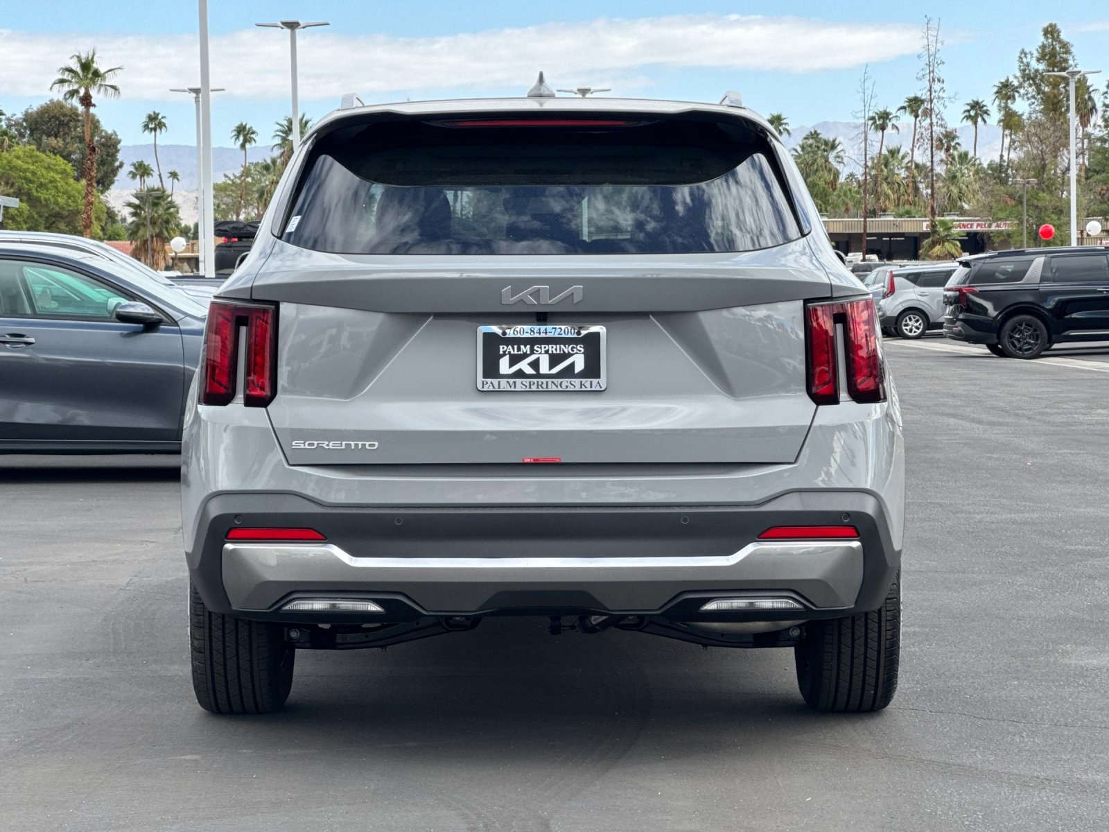 2026 Kia Sorento S photo 3