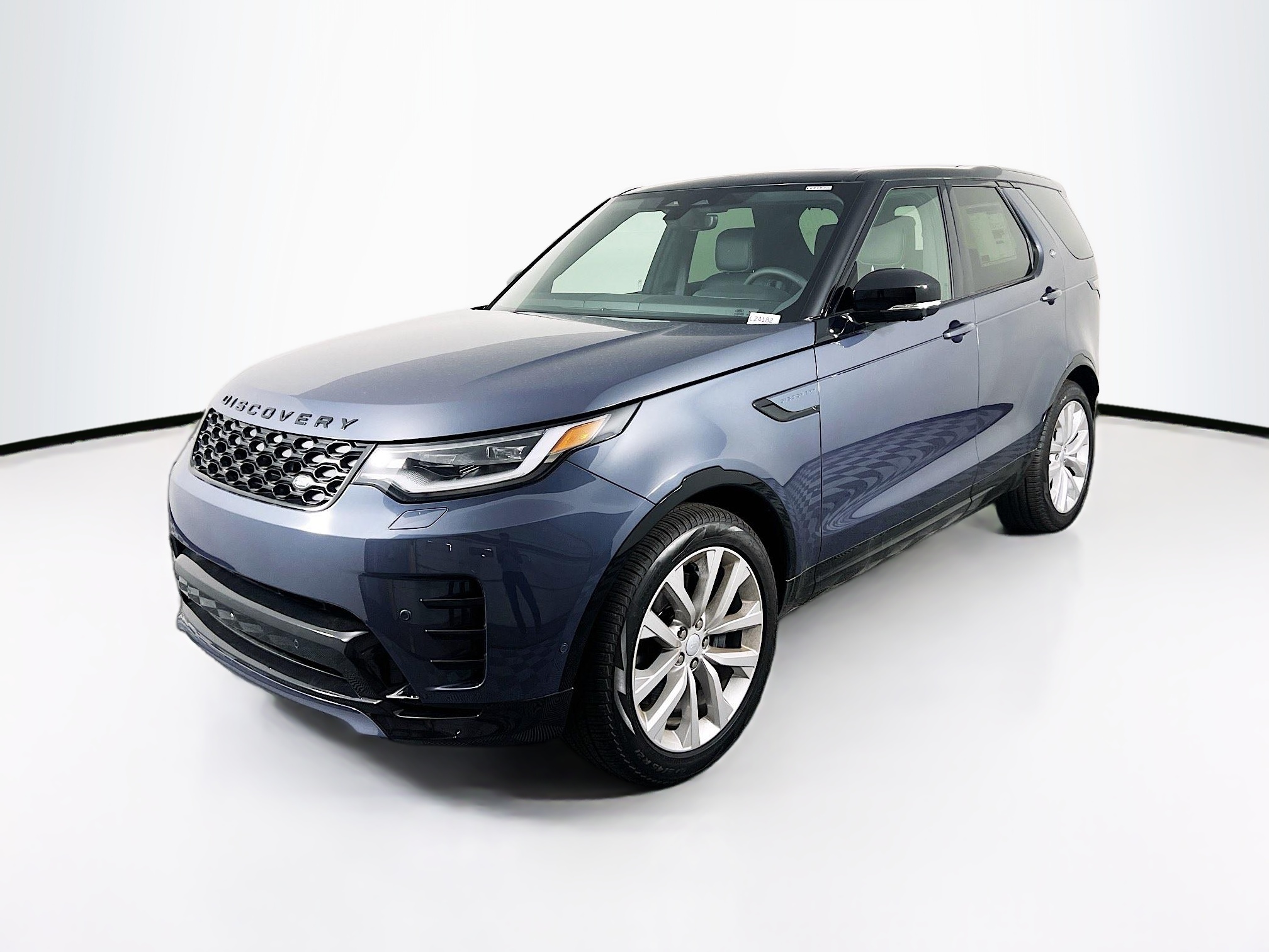 2024 Land Rover Discovery