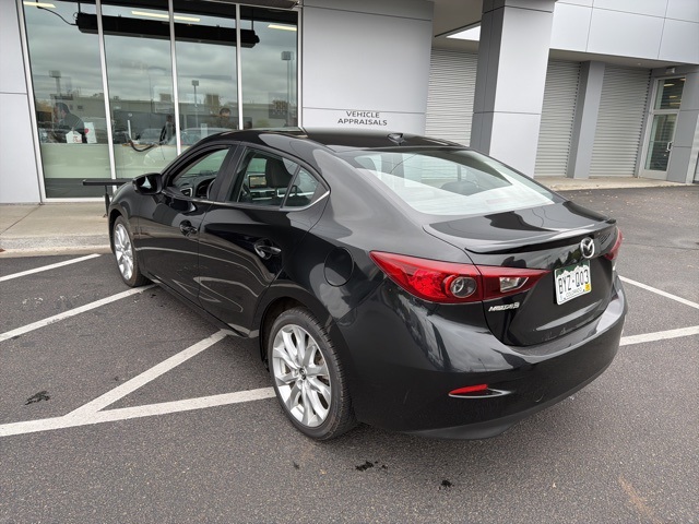2016 Mazda Mazda3 s Touring photo 2
