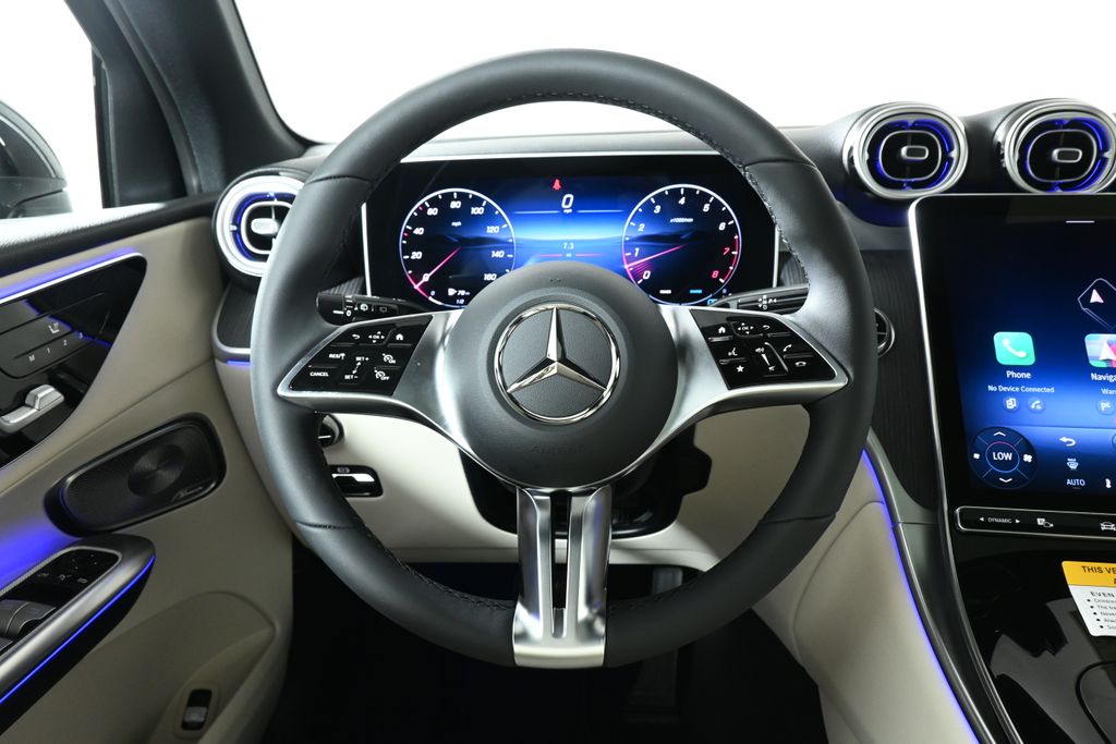 2025 Mercedes Benz GLC 300 4MATIC photo 14