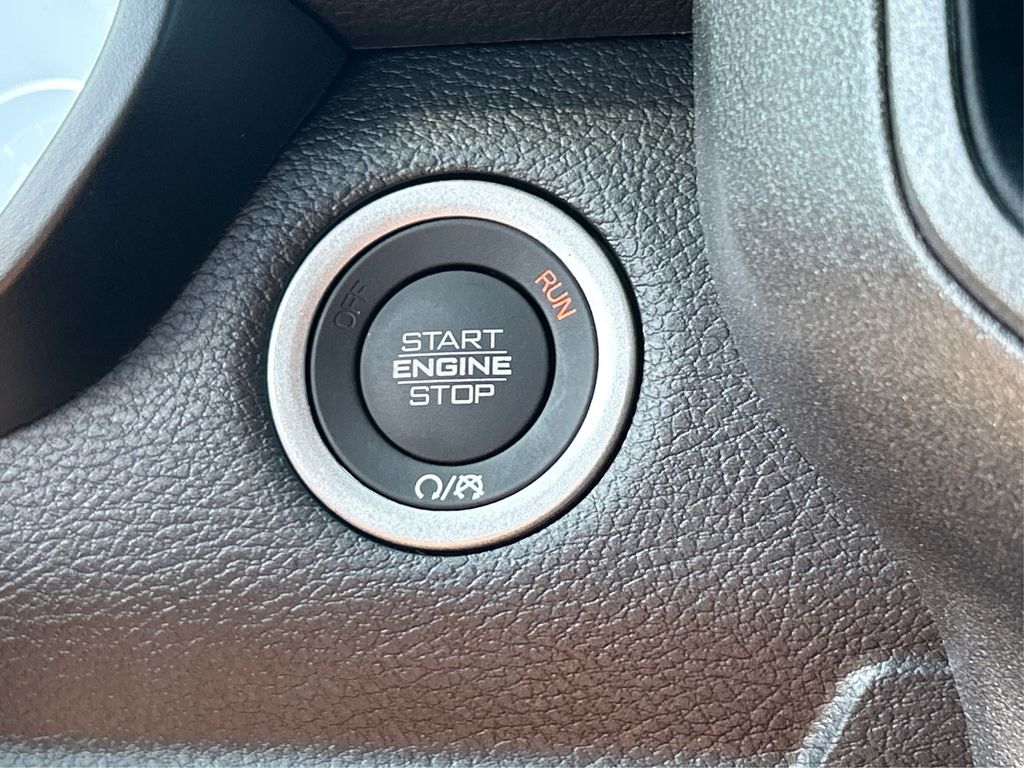 2026 Ram 1500 Warlock photo 24
