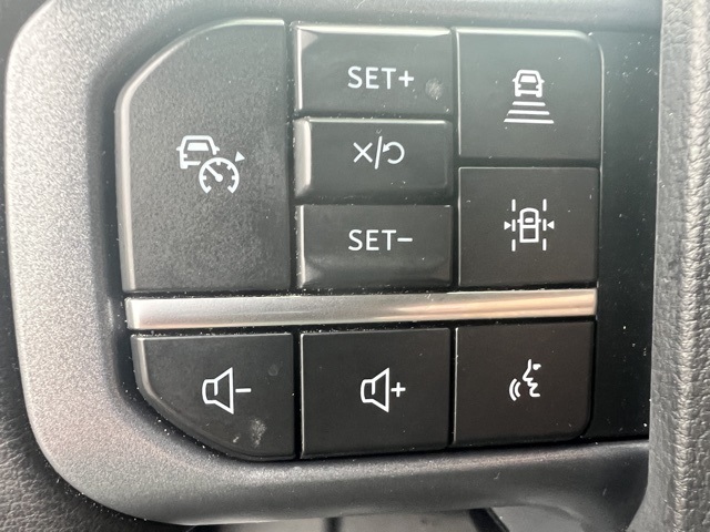 2024 Ford F-150 XLT photo 11