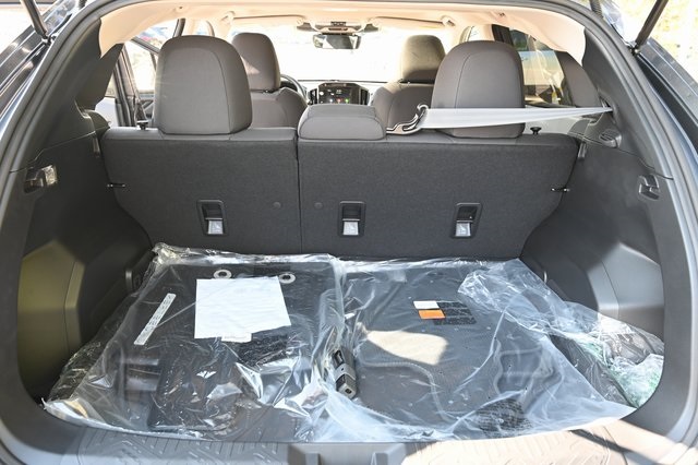 2025 Subaru Crosstrek Premium photo 9
