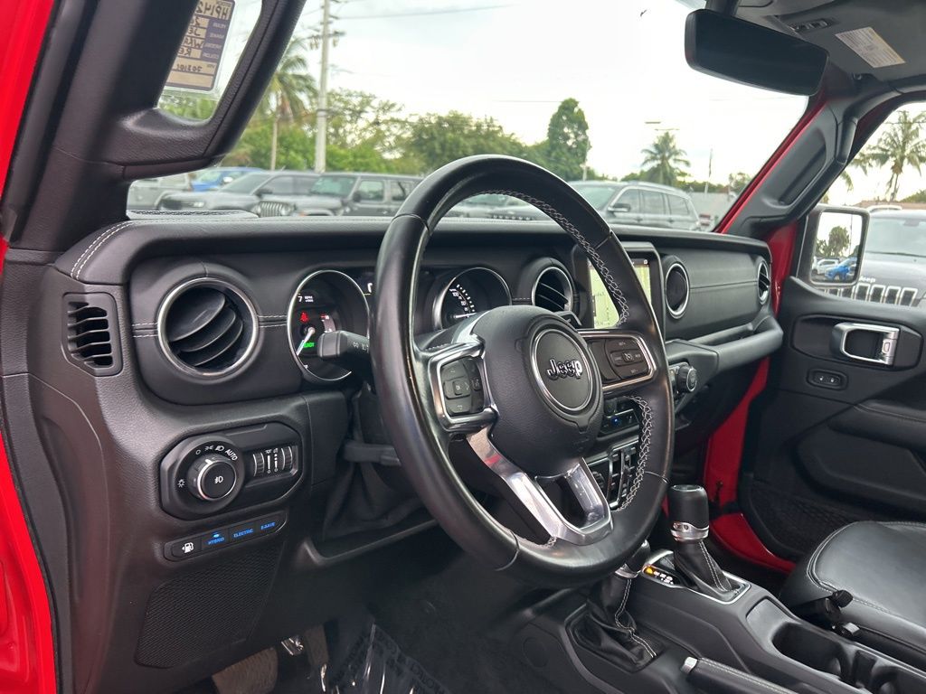 2021 Jeep Wrangler Unlimited Sahara High Altitude 4xe photo 10