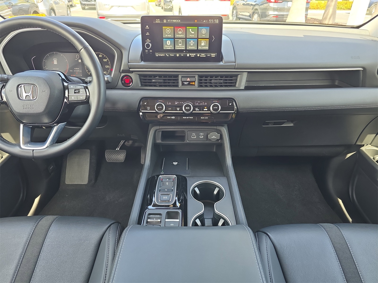 2023 Honda Pilot Touring photo 10