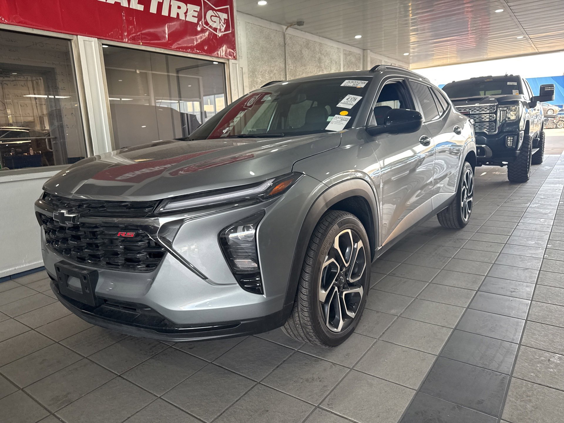 2025 Chevrolet Trax RS