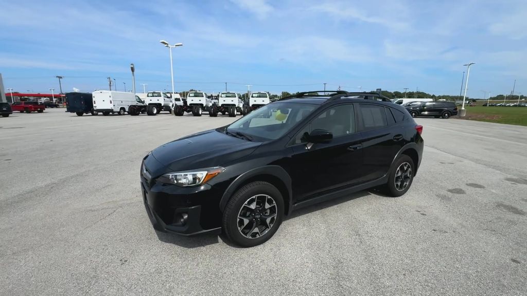 2019 Subaru Crosstrek 2.0i Premium photo 3