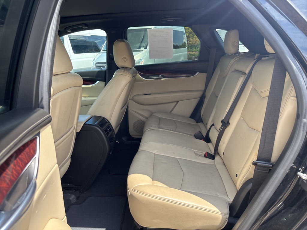 2018 Cadillac XT5 Luxury photo 17