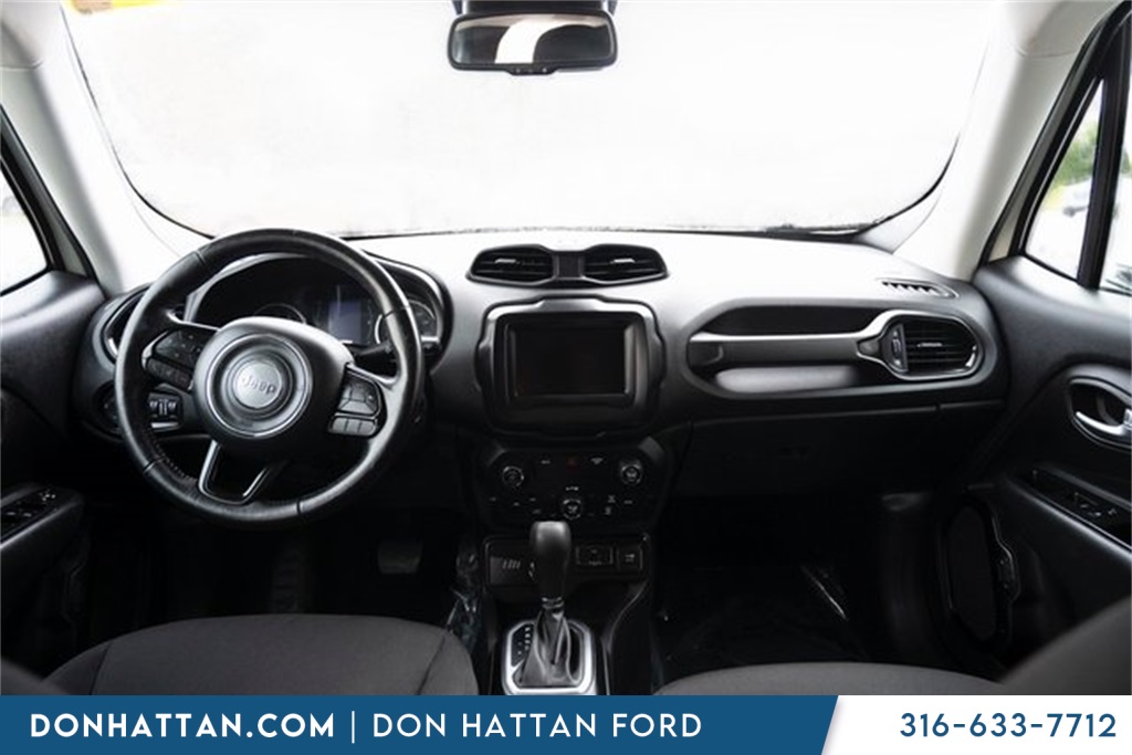 2019 Jeep Renegade Latitude photo 3
