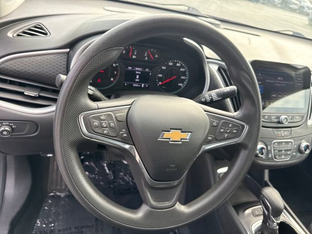 2024 Chevrolet Malibu 1LT photo 13