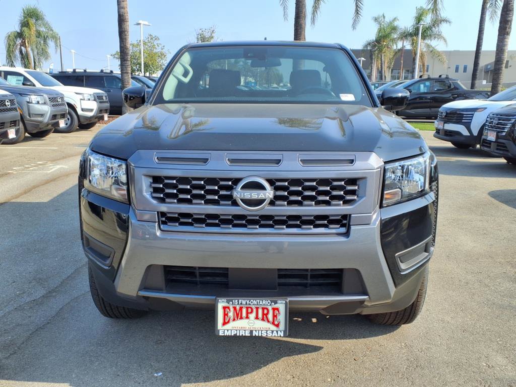 2025 Nissan Frontier King Cab SV photo 2
