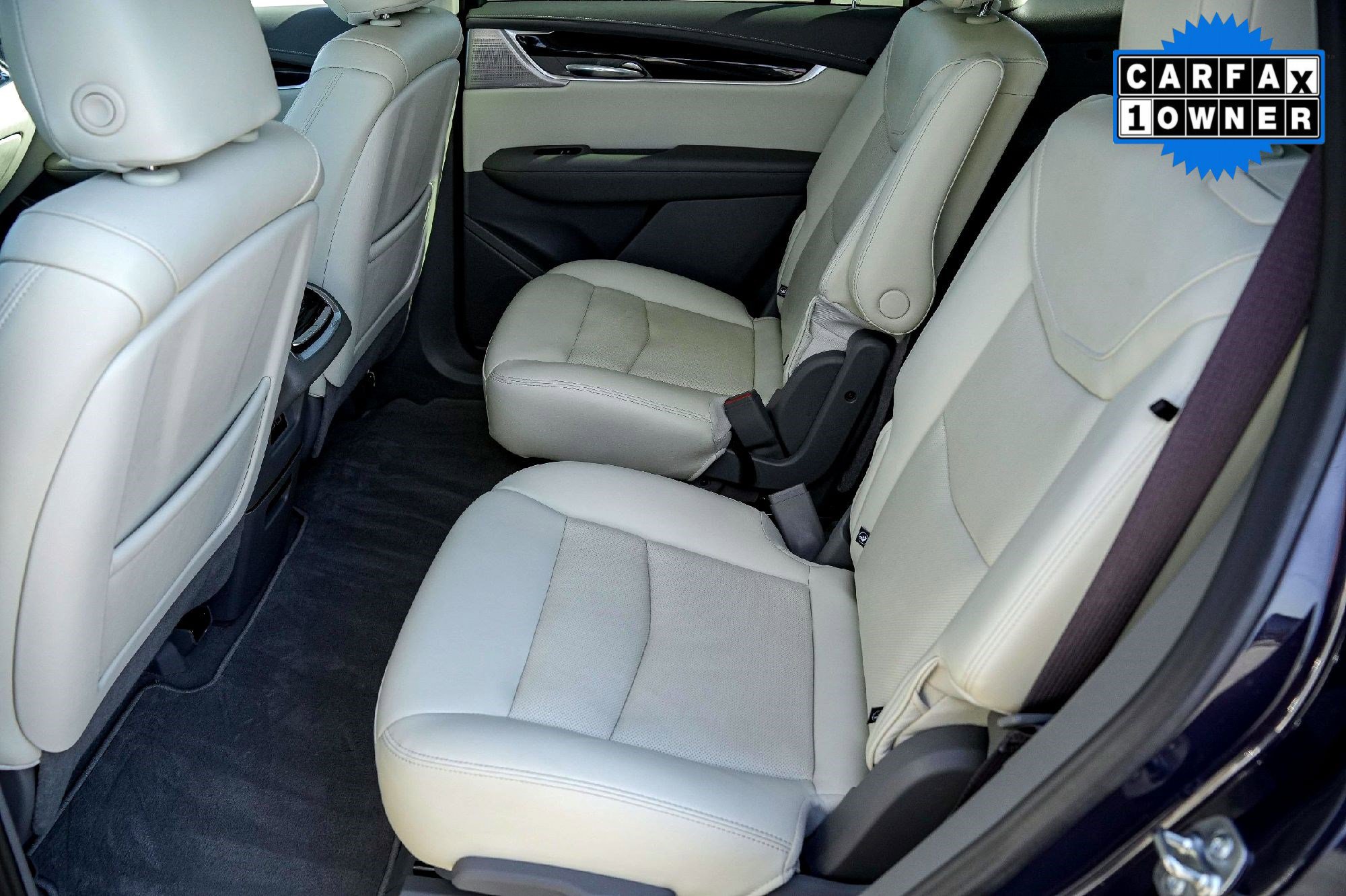 2025 Cadillac XT6 Premium Luxury photo 30