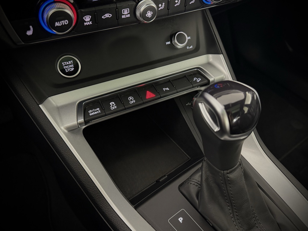 2022 Audi Q3 Premium S line photo 25